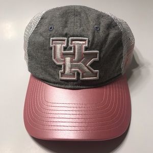 Women’s NCAA hat - University of Kentucky